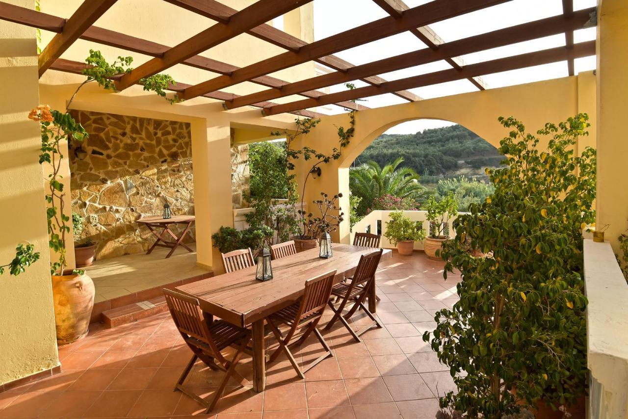 Olive Farm Villa Agia Marina Екстериор снимка