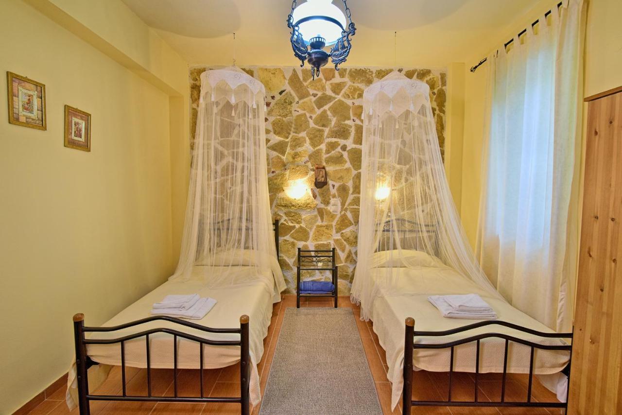 Olive Farm Villa Agia Marina Екстериор снимка
